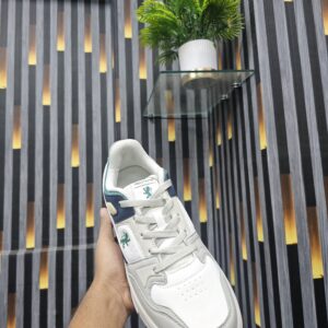 RedTape Classic Sneakers — Premium Everyday Style - Brawn