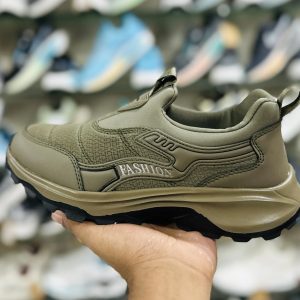 Premium Slip-On Sneakers | Style Meets Comfor - Olive Green