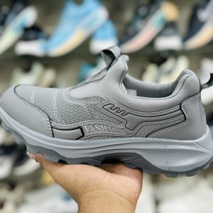 Premium Slip-On Sneakers | Style Meets Comfor - Light Grey