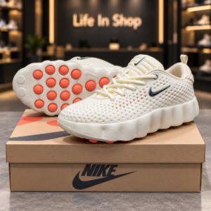 Nike Mind Sneakers – Made in Vietnam - Cream